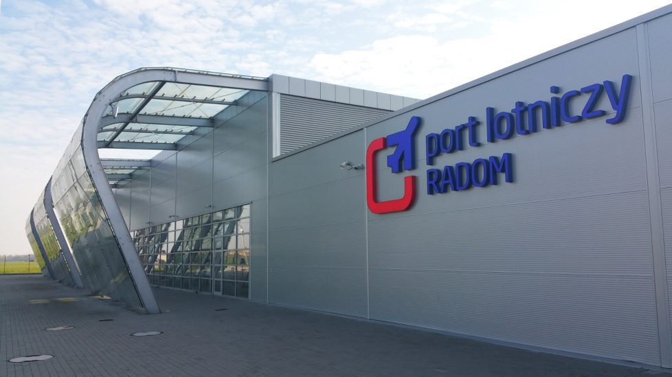 polskaracja.pl: Port Lotniczy Radom