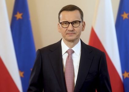 Morawiecki śmieje się z marszu polskaracja.pl