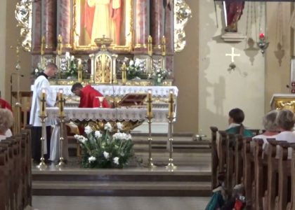 Poznań: kobieta wtargnęła do kościoła polskaracja.pl